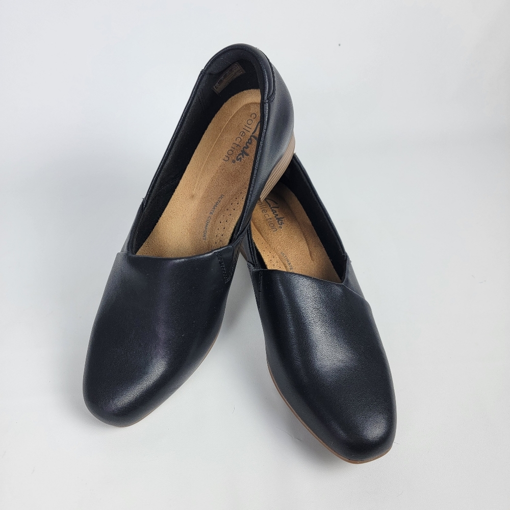 CLARKS JULIET PALM BLACK LEATHER LOAFERS CUSHION SLIP ONS DRESS SHOES  WOMENS 7W